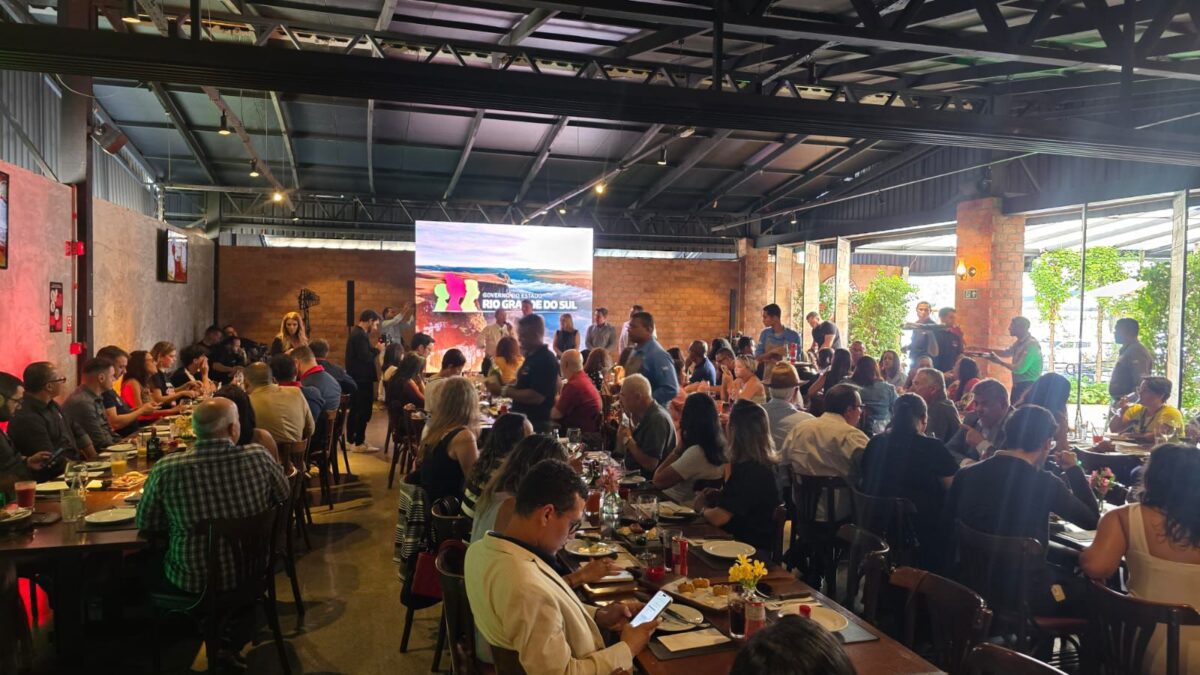 ABAV-DF marca presença em workshop promovido pela Setur-RS durante a programação oficial da Expotchê 2025